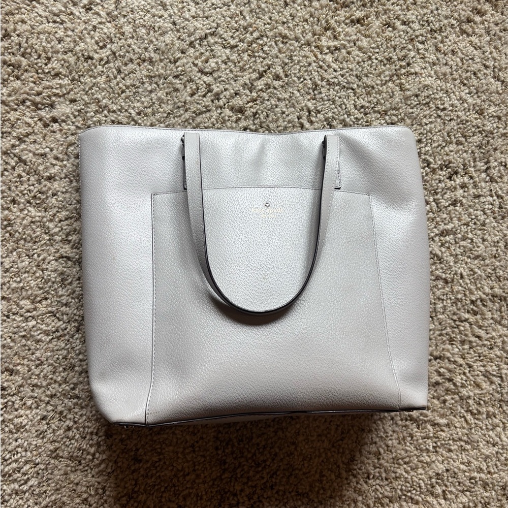 Kate Spade Elegant Gray Leather Bag